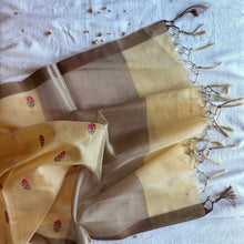 Load image into Gallery viewer, Kota Doriya Yellow Saree